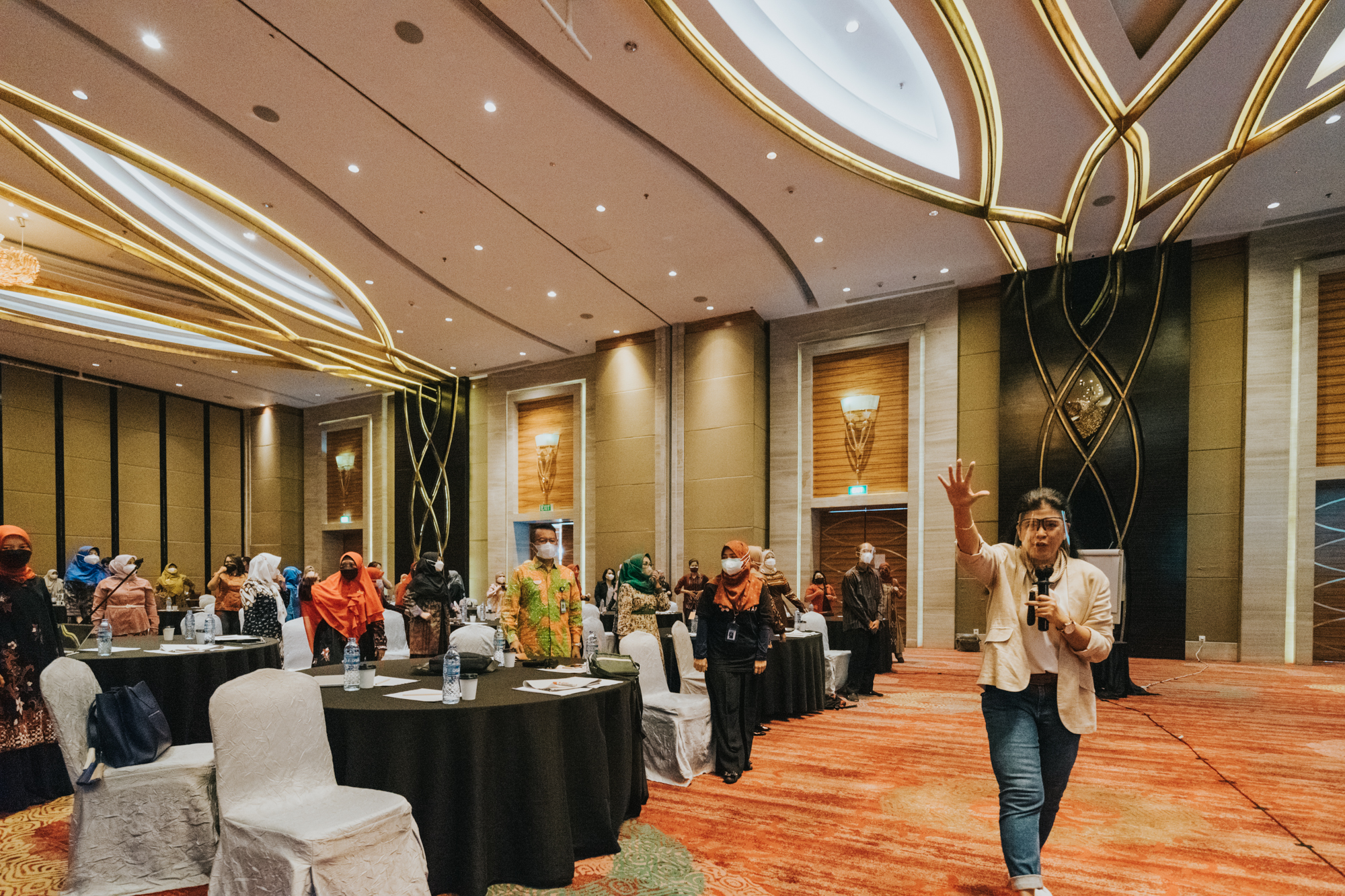 Training Leadership Skill untuk Guru TK dan PLB