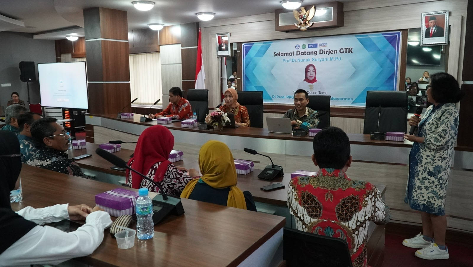 Dirjen Guru dan Tenaga Kependidikan Kunjungi Sekolah di IKN