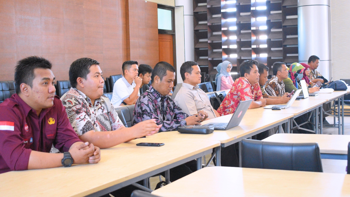 Pembukaan Kegiatan Verifikasi dan Validasi (Verval) Berkas Ajuan Uji Kompetensi Kenaikan Jenjang Jabatan (UKKJ ) Jabatan Fungsional Guru di Jawa Barat Periode Tahun 2024