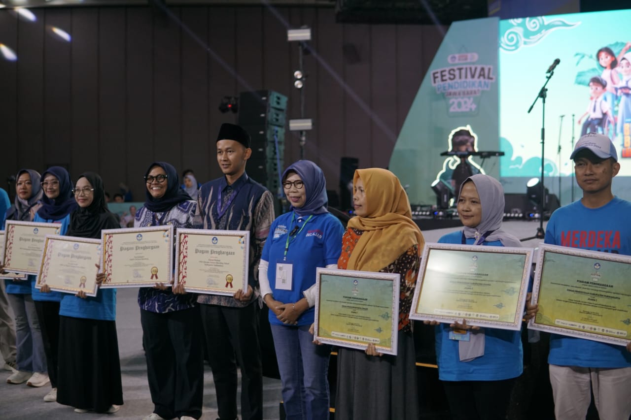 Festival Pendidikan Jawa Barat 2024: [HARI KE- 3] Meriahkan Hari Pendidikan Nasional dengan Kolaborasi dan Inovasi