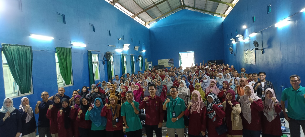 Garasi Digital Nganjang ka Majalengka: Membangun Literasi Digital Guru di Jawa Barat
