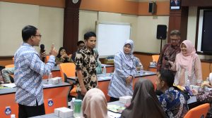 Pengembangan Kompetensi Berkelanjutan melalui Pelatihan dan Pemanfaatan Buku Bacaan Bermutu