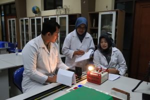 Pelatihan Peningkatan Kompetensi Kepala Lab IPA untuk Peningkatan Kualitas Pembelajaran IPA di Sekolah