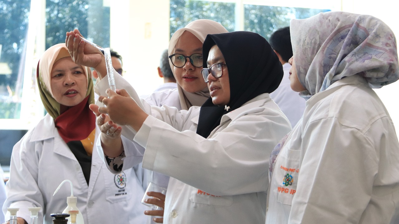 Pelatihan Peningkatan Kompetensi Kepala Lab IPA untuk Peningkatan Kualitas Pembelajaran IPA di Sekolah