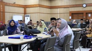 BBGP Jabar Fasilitasi MGMP PPKn SMA Kab Bandung dalam Penggunaan AI melalui Workshop