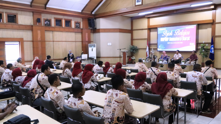 Pojok Belajar: Kunjungan BBPMP Sumatera Barat