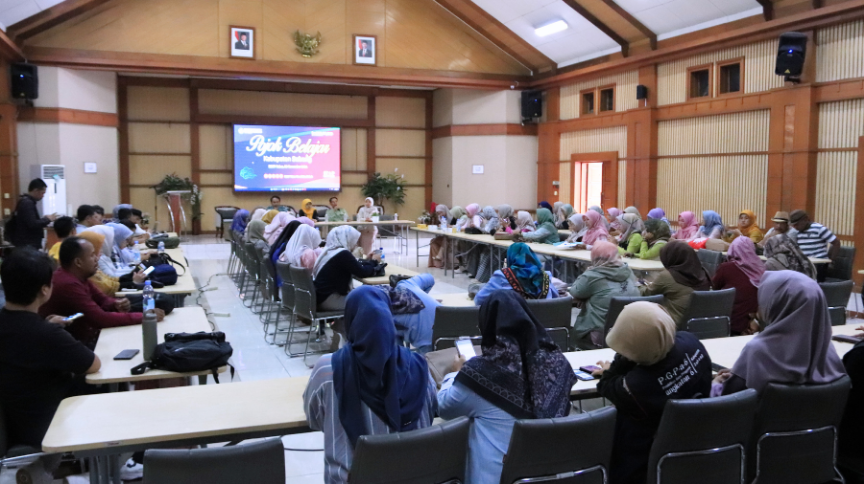 Pojok Belajar: Kunjungan Guru, Kepala Sekolah, Pengawas Sekolah, dan Perwakian Disdikbud Kabupaten Subang