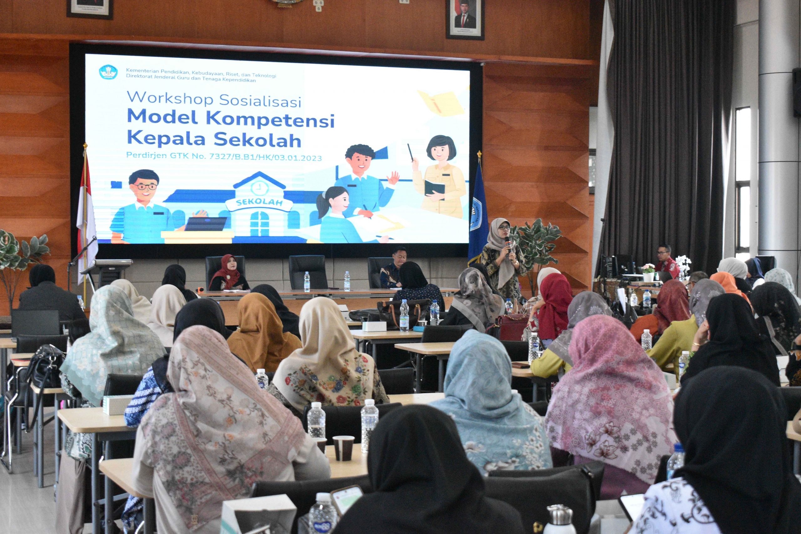 Pojok Belajar: Kepala Sekolah Kabupaten Subang
