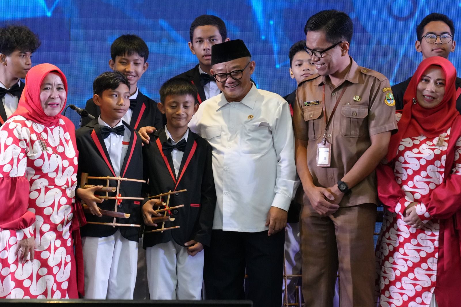 Implementasi Pendidikan Bermutu untuk Semua sebagai Komitmen Bersama Pemerintah dan Daerah