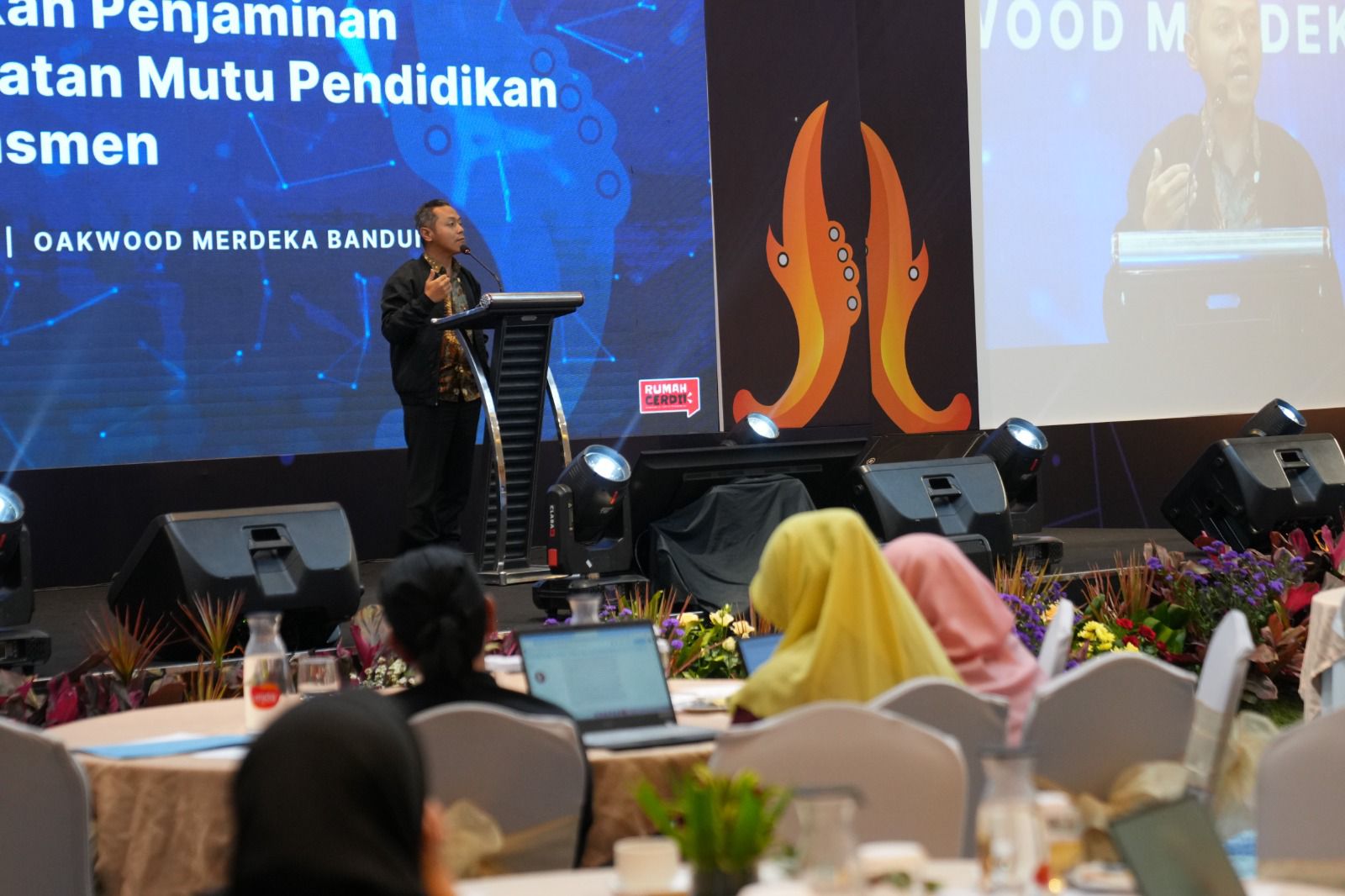 Implementasi Pendidikan Bermutu untuk Semua sebagai Komitmen Bersama Pemerintah dan Daerah
