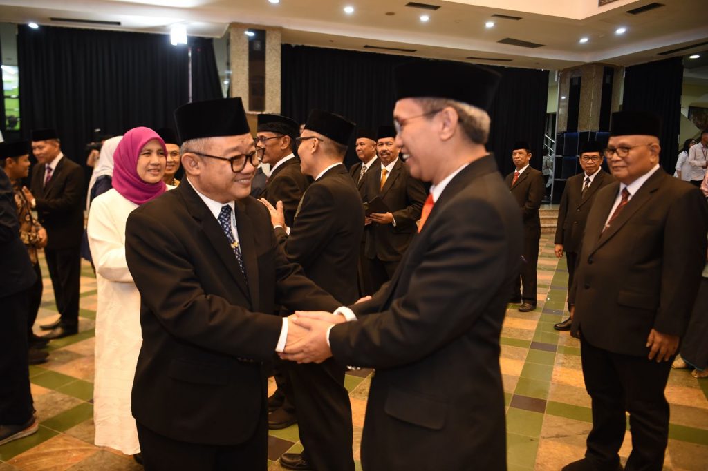Mendikdasmen Abdul Mu'ti Lantik Pejabat Manajerial dan Non-Manajerial di Jakarta