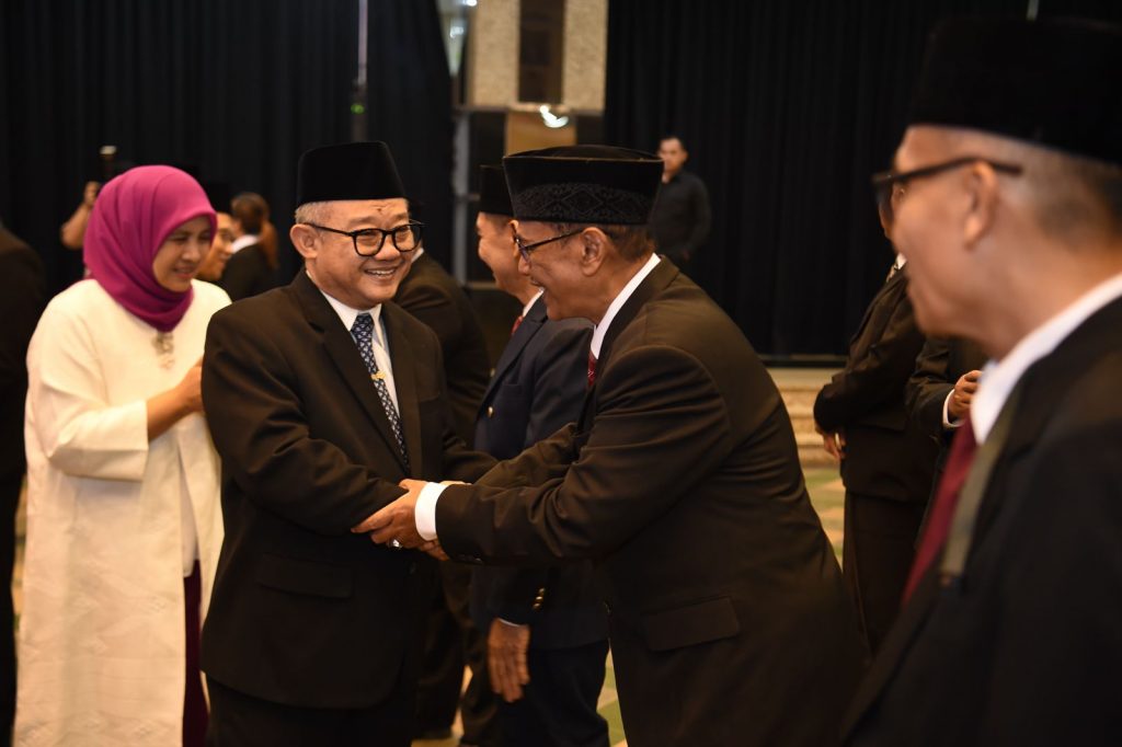 Mendikdasmen Abdul Mu'ti Lantik Pejabat Manajerial dan Non-Manajerial di Jakarta