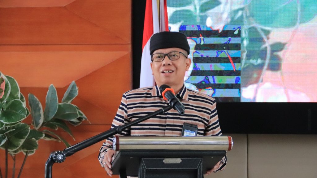 Puncak Hardiknas 2025 Jawa Barat, 1000 GTK Luncurkan Buku Praktik Baik