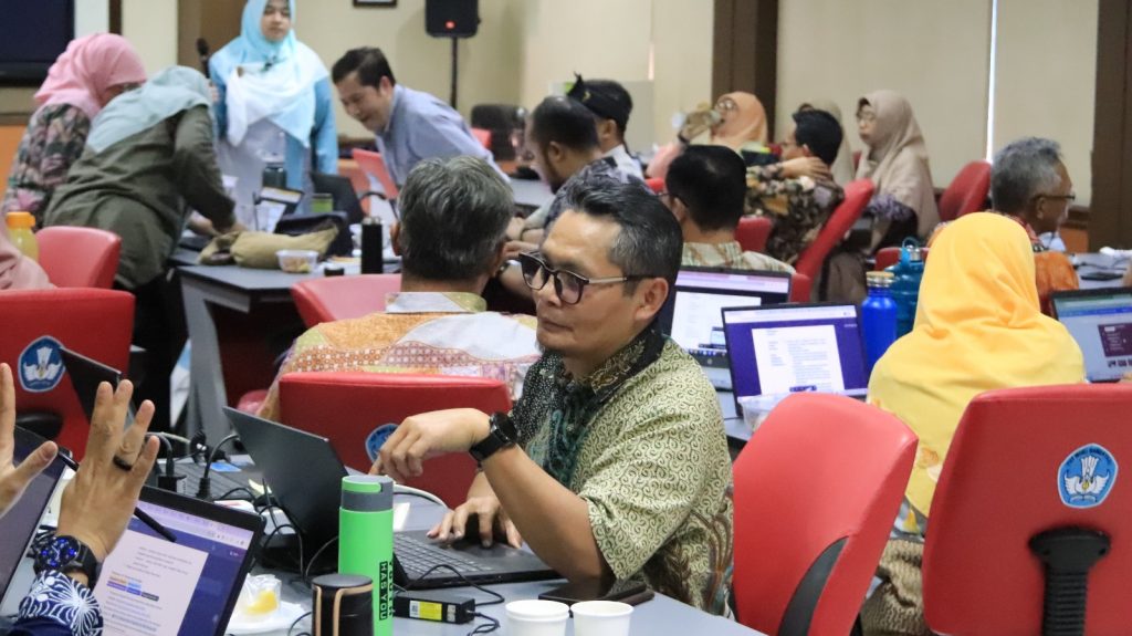Pelatihan Pembelajaran Mendalam (PM) Unsur Widyaiswara dan PTP BBGTK Jabar