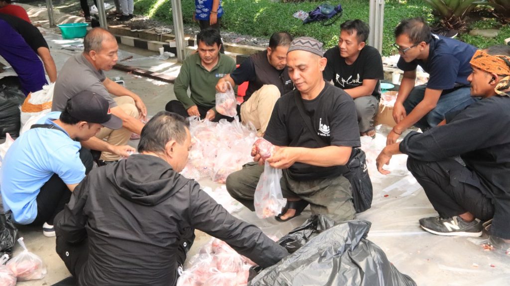 BBGTK Jabar Laksanakan Qurban, Salurkan Daging hingga ke Warga Sekitar