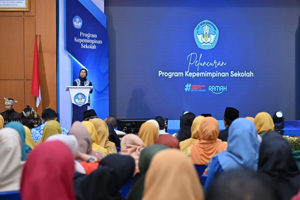 Strategi Kemendikdasmen Tingkatkan Kualitas Kepala Sekolah melalui Program Kepemimpinan Sekolah