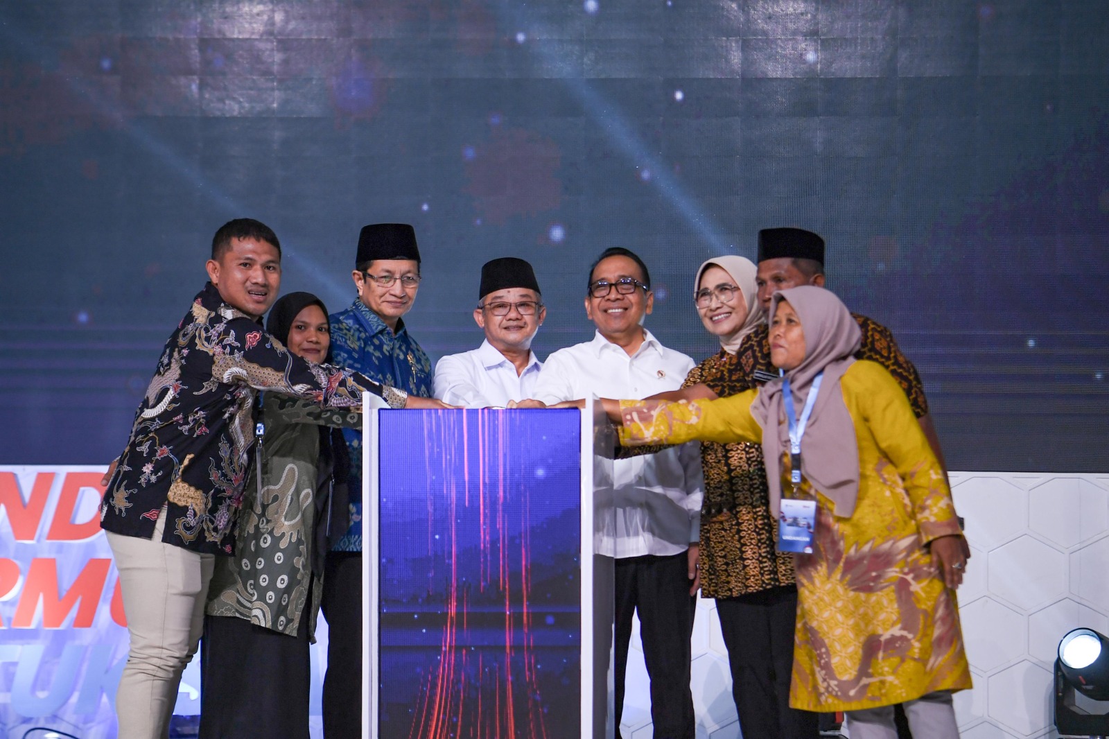 Komisi X DPR RI dan Pemerintah Daerah Apresiasi Kemendikdasmen Respons Cepat Peningkatan Kesejahteraan Guru
