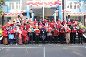 Upacara Peringatan HUT ke-80 RI di Lingkungan BBGTK Jabar