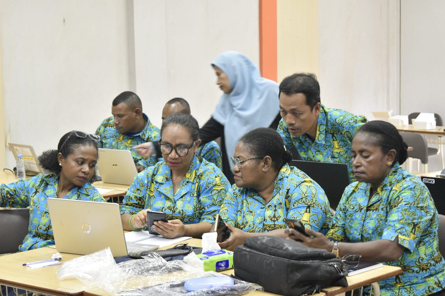 Guru Kabupaten Waropen Ikuti Pelatihan Peningkatan Kompetensi di BBGTK Jawa Barat