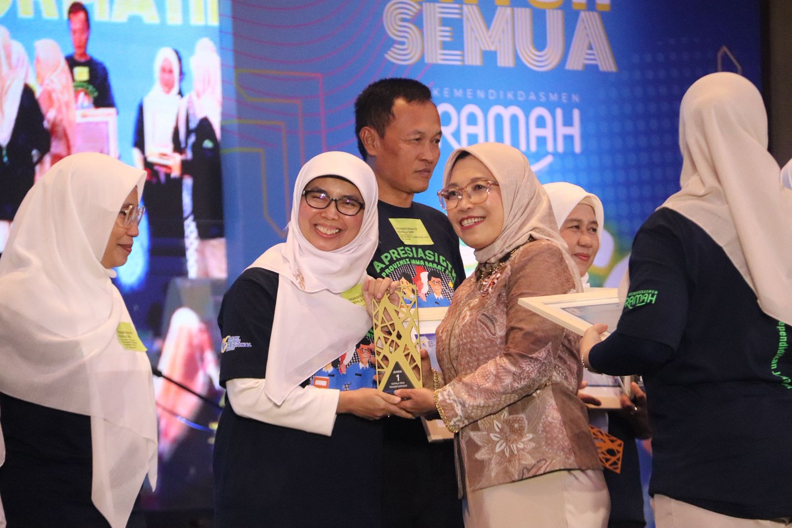 Apresiasi GTK Jabar 2025: Malam Perayaan Prestasi dan Dedikasi Guru