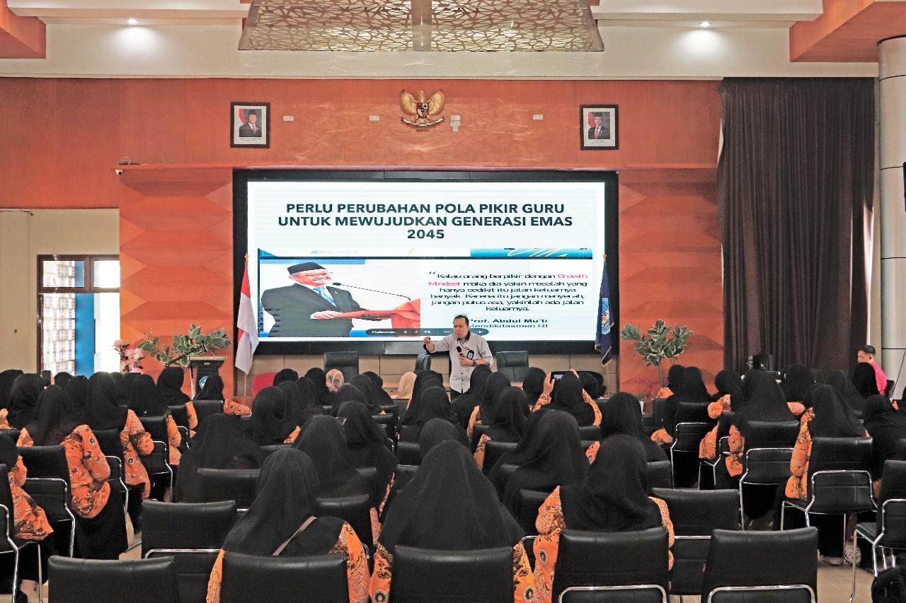 Dinas Pendidikan Kota Sukabumi Dampingi Guru Ikuti Layanan Pojok Belajar BBGTK Jabar Terkait Pembelajaran Mendalam PAUD dan TK