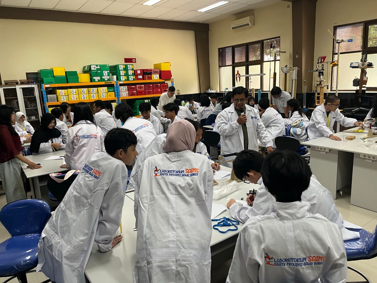 BBGTK Jabar Fasilitasi Praktikum IPA bagi PKBM Pewaris Bangsa, Perkuat Pemahaman Konsep Pengukuran